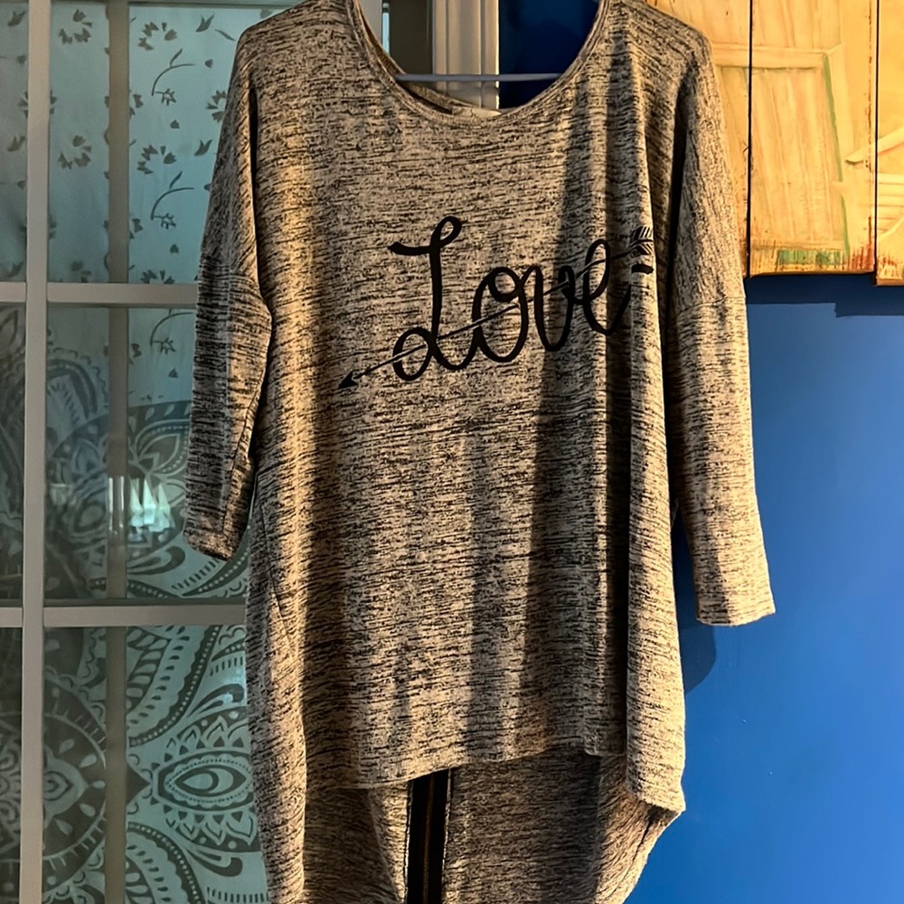 Cute top by Misia size lg
